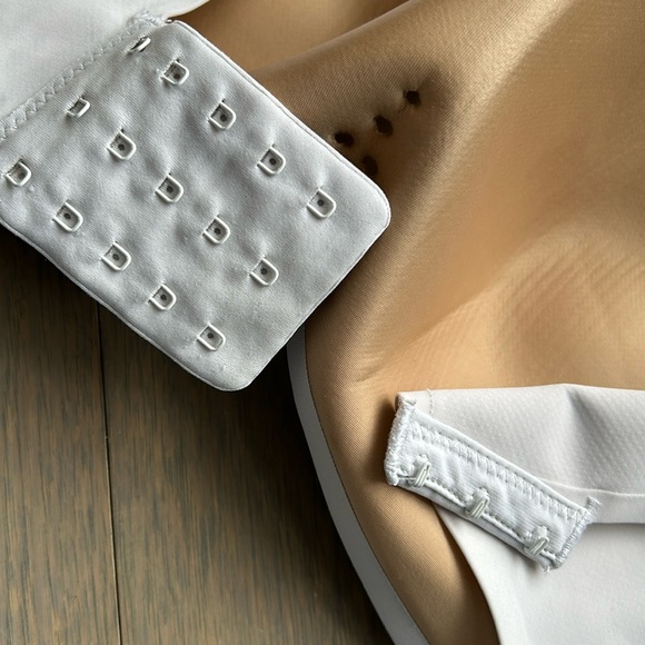 Knix Catalyst Sports Bra High Impact Size 6+ White - Picture 7 of 8